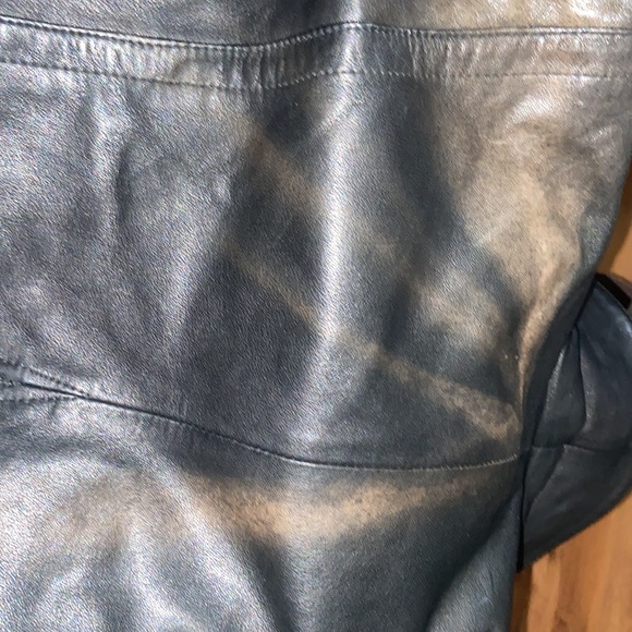 Danier Vintage leather biker jacket - Picture 4 of 4